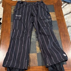 SESSIONS Black and Pink Ski & Snowboarding Pants. Size M